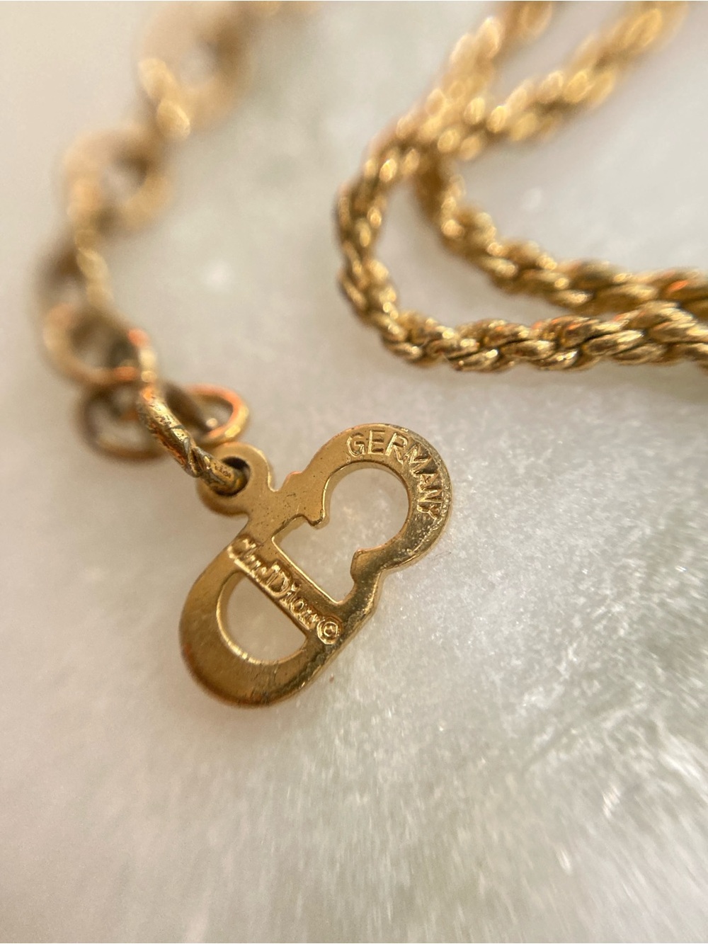 Dior Vintage Necklace - Picture 5 of 6